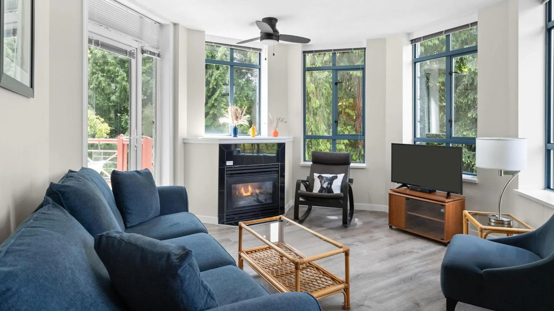 Alpenglow Lodge Bear Wonder One Bedroom By Mva Whistler